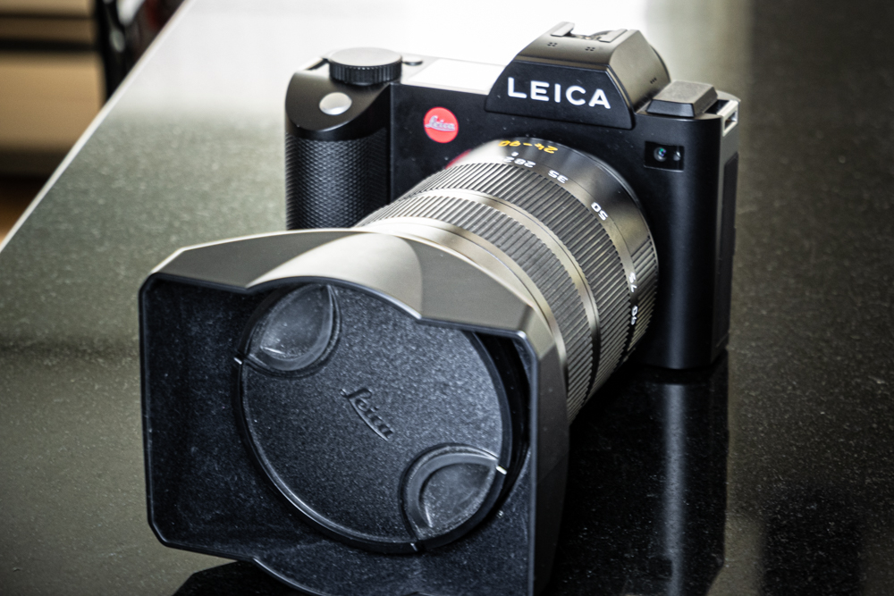 APPAREILS LEICA ET GODOX L1001353